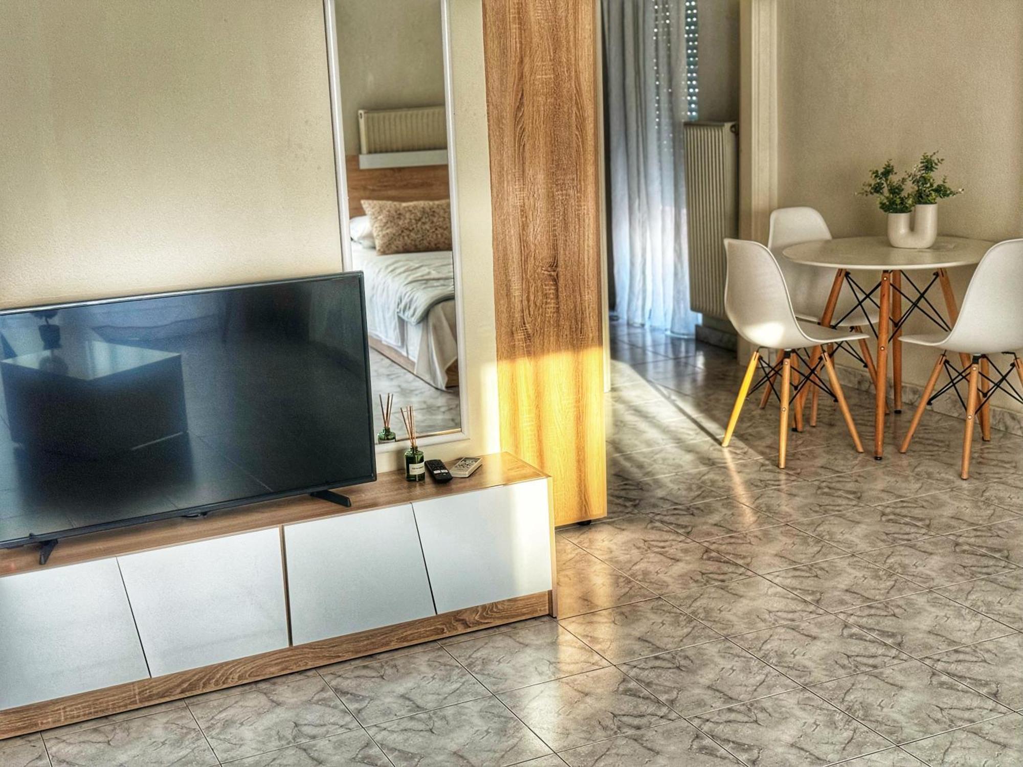 Apartment 91 *